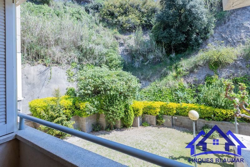 Foto a83eed7d-59f6-4c66-b3fb-3f149272f8ad. Pis amb calefacció piscina a Centre Arenys de Mar