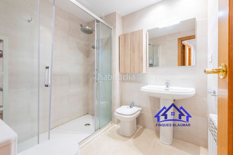 Foto acd1d42c-aa8a-4a82-a3d0-3a17a1995ff0. Pis a Zona alta Arenys de Mar