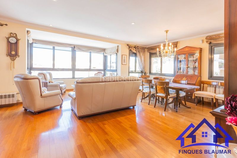 Foto 9250d1ac-b809-4534-a15a-e65ed175a9fa. Àtic amb calefacció a Centre Arenys de Mar
