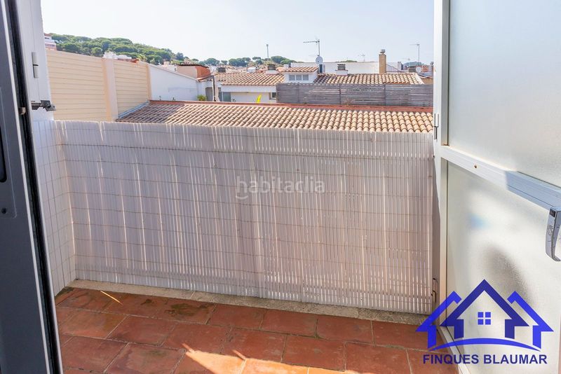 Foto d2879cb2-9c62-496b-a7ae-0dc5c8c84e31. Pis amb calefacció a Canet de Mar