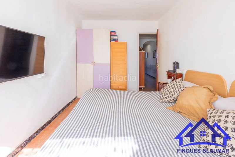 Foto b410b78b-5b40-45b7-8946-c2ab130bc670. Pis a Centre Arenys de Mar
