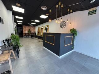 Rent Business premise  Vicenç juan i rossello. Local con terraza en son dameto