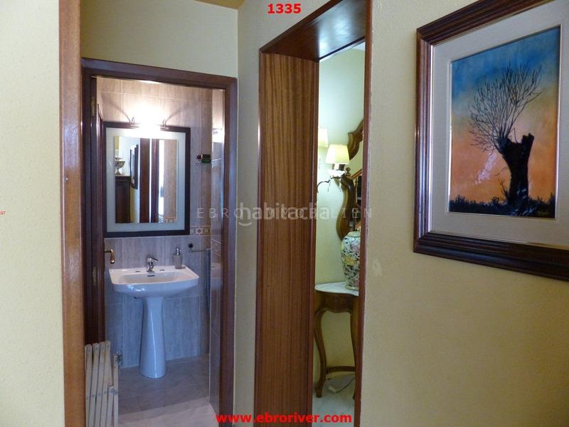 Foto 2a8974f2-0893-4df4-b76d-2855939acc0b. Chalet with heating in Casc Antic Amposta