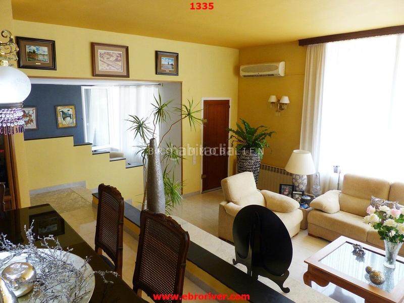 Foto 35fecf7c-0011-4754-9823-6f7ea9d2e603. Chalet en Casc Antic Amposta