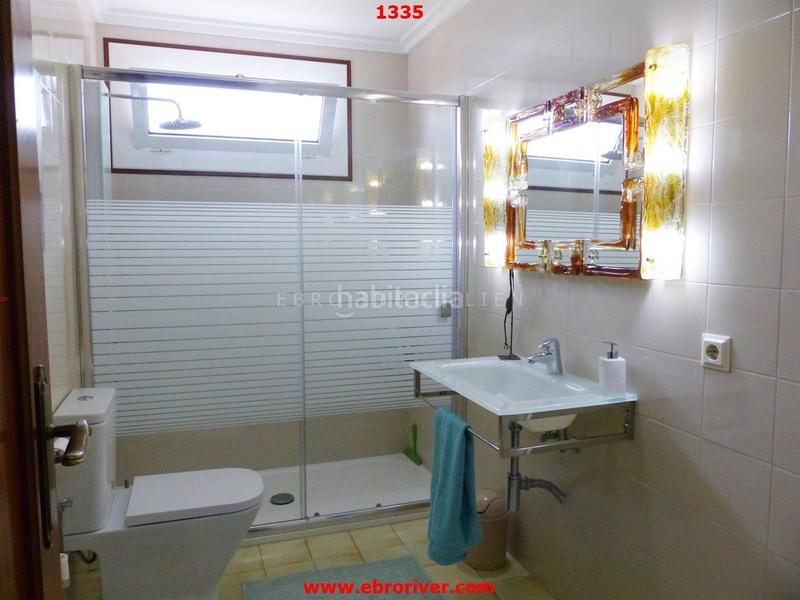 Foto 84f69769-4e28-40e4-9459-c443e221acea. Chalet en Casc Antic Amposta