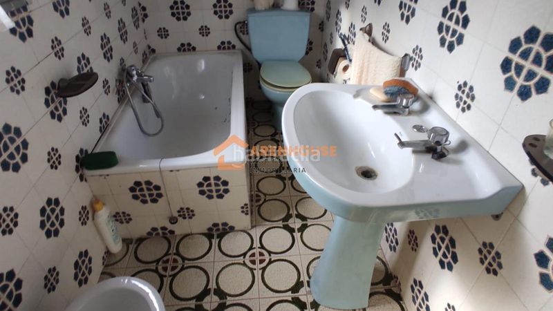 Foto 0ff847fc-afe2-4d12-befb-19beec2824f4. Casa en Xunqueira de Espadanedo
