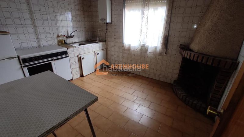Foto a20ea09d-aeea-415d-addb-b93f5497b399. Casa en Xunqueira de Espadanedo