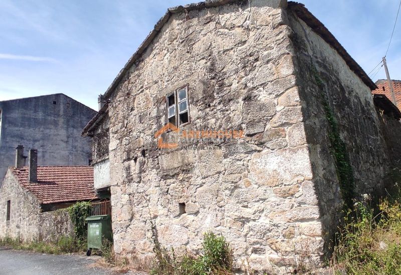 Foto 1d2e5ccd-a1c0-49c1-a306-74e7e4a5a780. Casa amb calefacció aparcament a Carballiño (O)