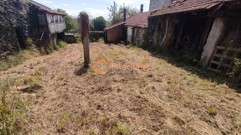 Foto b3dfaf84-6aae-4b0a-a1bf-90a7240cf982. Casa amb calefacció aparcament a Carballiño (O)