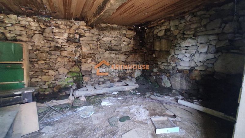 Foto b7d3e282-6602-4ce3-a7d7-a5cfaaa5d059. Casa amb calefacció aparcament a Carballiño (O)