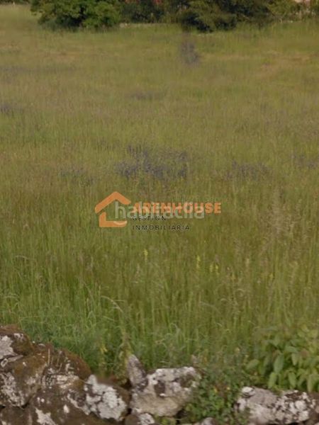 Foto 15a174ee-3497-4960-a0a1-e745c340f0b6. Residential plot in Carballiño (O)