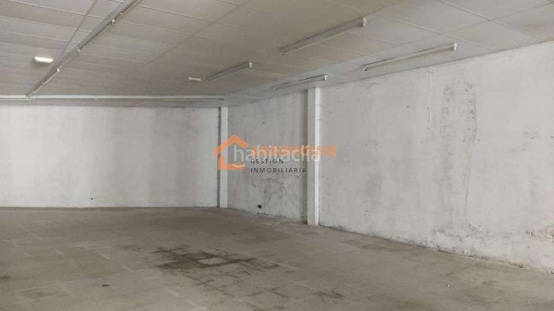 Foto e6a1ffe9-7999-483d-b711-13c4879f8816. Location local commercial avec chauffage dans Carballiño (O)