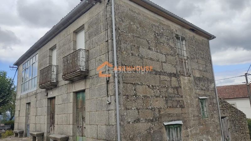 Foto 844fb63e-d9d9-4cf2-9ae3-e53b6b212f16. Casa en Baños de Molgas