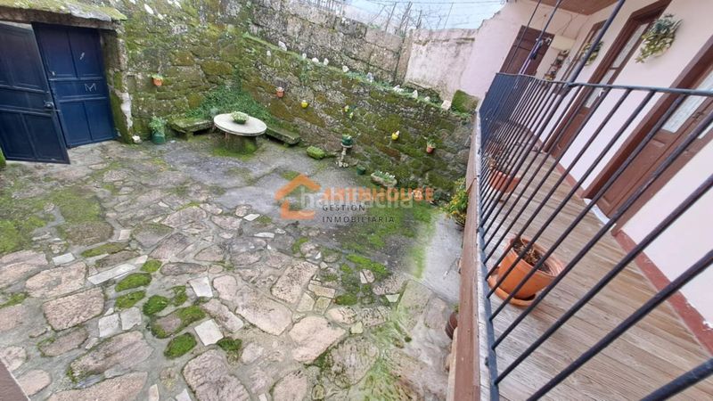 Foto 62170ca5-bf7a-462b-ad8f-0dc85d59159d. Casa amb calefacció aparcament a Punxín