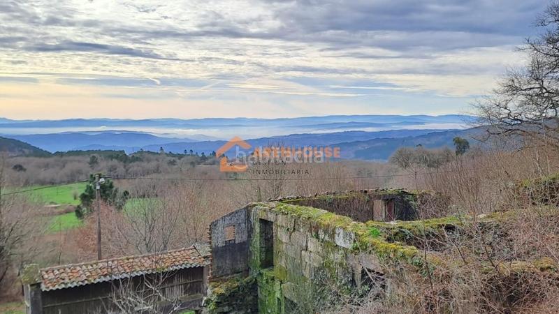 Foto e0e79575-fc45-42fa-b16e-98e5a47d795f. Casa en Peroxa (A)