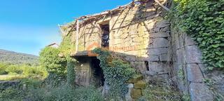 House in Bola (A)