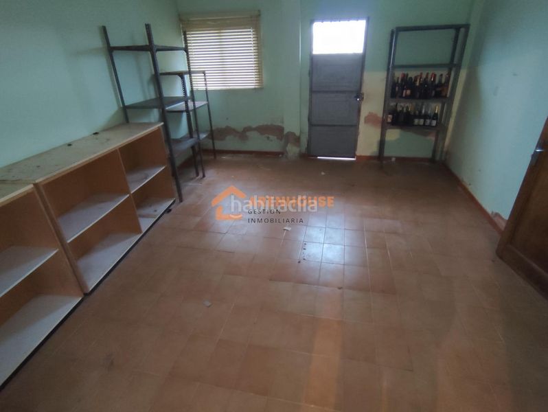 Foto 0ed68b98-91ee-4d11-8032-a26cd1236701. Maison avec chauffage parking dans Boborás