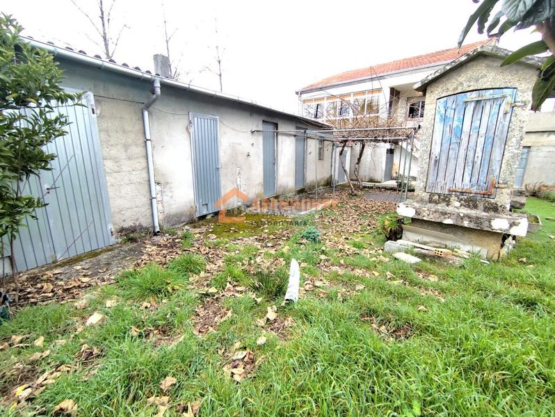 Foto 880faec2-1597-453e-9f8a-687528c440ac. Maison avec chauffage parking dans Boborás