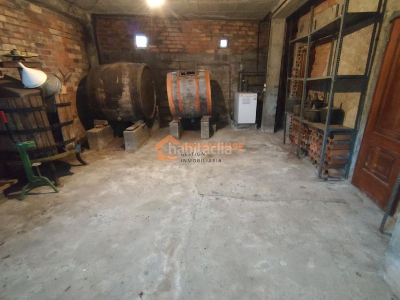 Foto fe2663bc-805e-4124-8f0b-60463216cca5. Maison avec chauffage parking dans Boborás