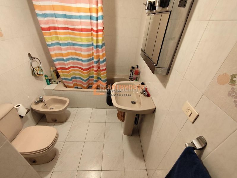 Foto 772121c0-4d83-4b95-b8e3-1bcb4ebb625e. Haus mit heizung in Montederramo