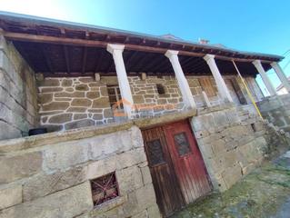 Casa a Amoeiro