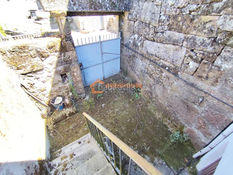 Foto 1dc75f26-2de5-4ff2-9bf7-4fcde3dca777. Casa amb calefacció aparcament a Baños de Molgas