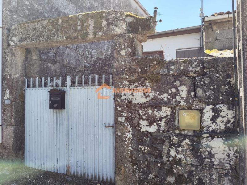 Foto 7b9a693b-b8db-4f59-887c-81be96ea7cce. Casa amb calefacció aparcament a Baños de Molgas