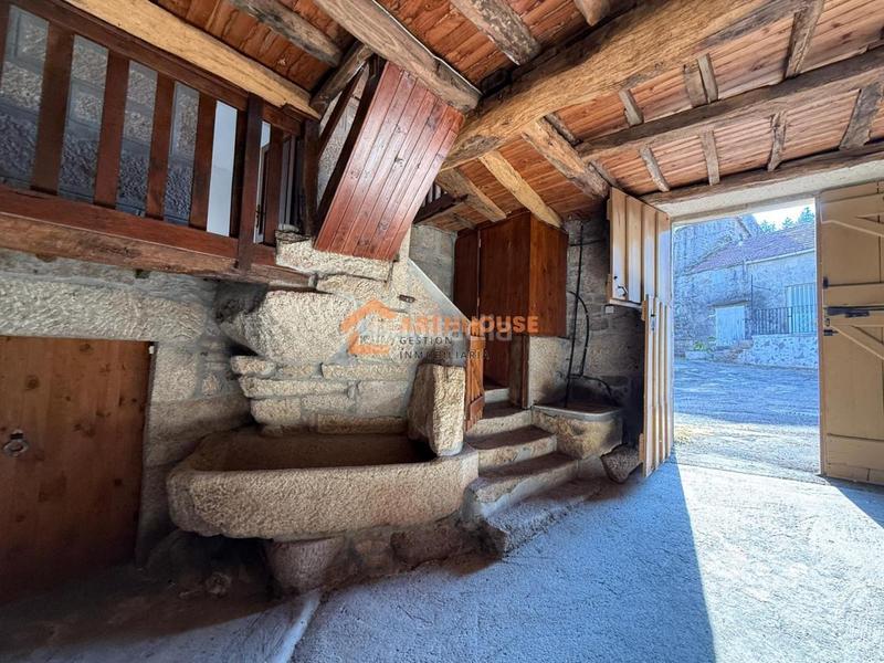 Foto 0206d530-df12-41ae-ab0c-96683e3ff455. Casa en San Cristovo de Cea