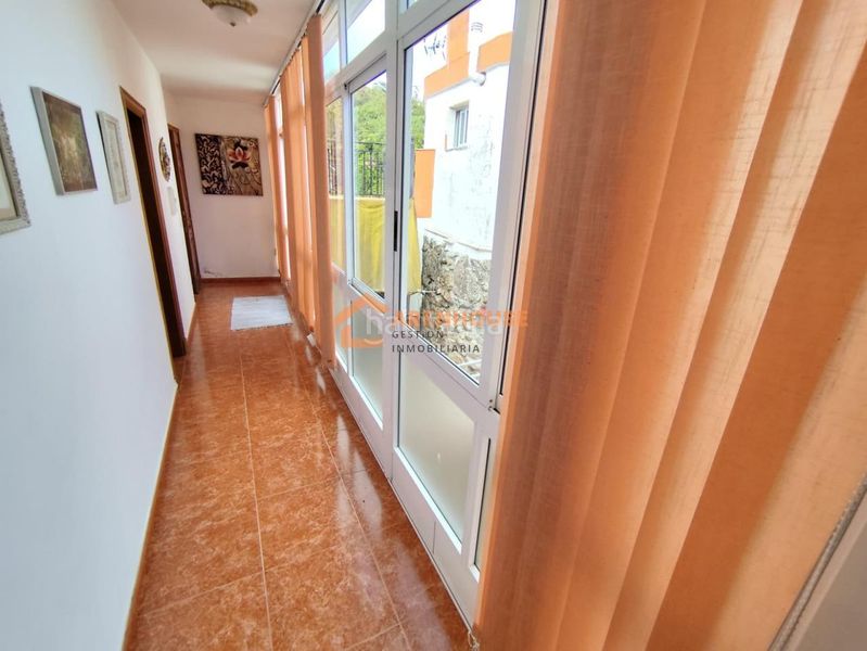 Foto f671ae15-a343-41a3-a536-3da2b5d905a4. Casa amb calefacció aparcament a Cartelle