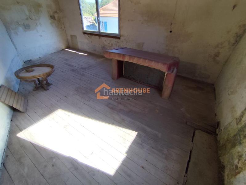 Foto 8f95a5f9-1560-4f1d-97d9-5cd3774b770e. Casa amb calefacció aparcament a Irixo (O)