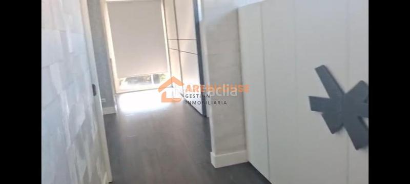 Foto d9dbaa06-19d0-4fc2-a07e-22d6b6d81b5b. Chalet con riscaldamento parcheggio piscina in Cambados