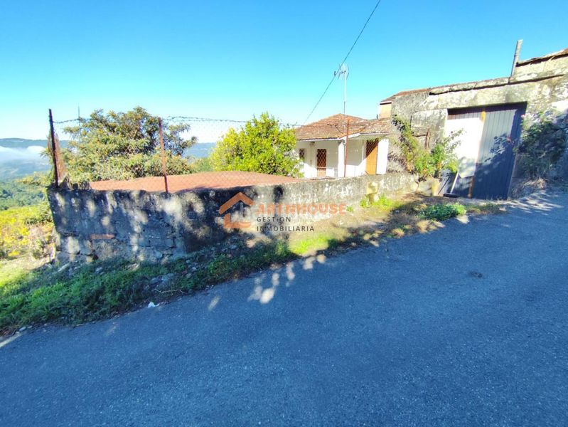Foto cbbac12f-237a-41fa-8221-ffaccf01679b. Casa en San Amaro