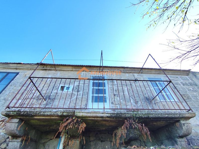 Foto f32af660-4f5b-468b-99f3-f658e292c912. Casa en San Amaro