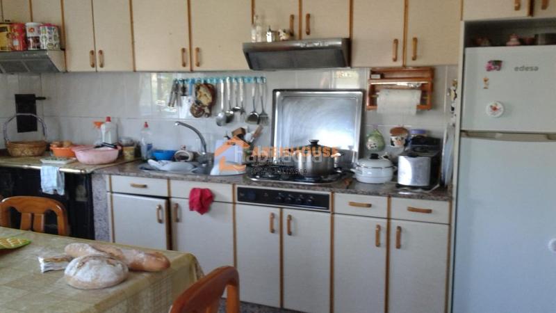 Foto ac92ccff-2b45-4d30-9742-023c841bc742. Casa con riscaldamento parcheggio in San Cibrao das Viñas