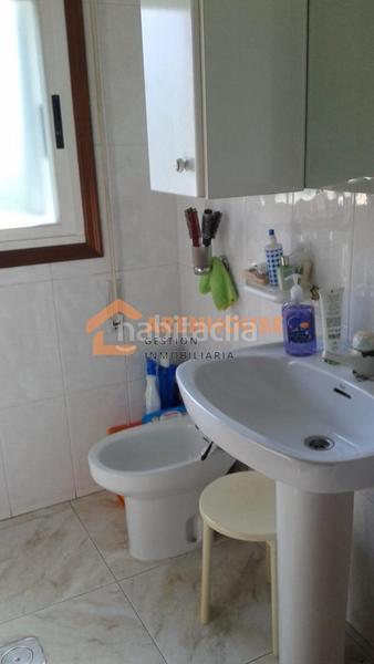 Foto d4002a36-672c-4f7e-987a-e795bbc37e13. Casa con riscaldamento parcheggio in San Cibrao das Viñas