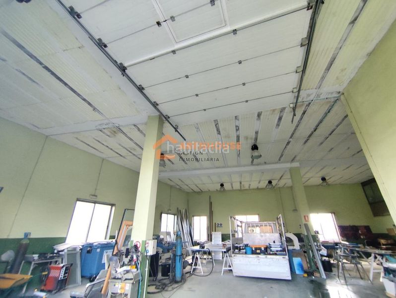Foto 43cce745-9527-441d-9098-78147de066fe. Bâtiment à usage industriel dans Maside