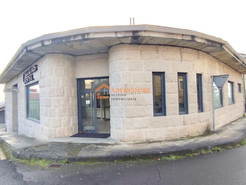 Foto f549eb76-c092-4b50-b4a1-b0a0c89defc5. Bâtiment à usage industriel dans Maside