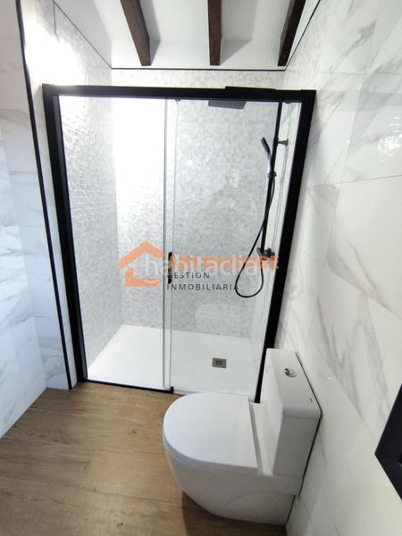 Foto 0423cad3-b72d-4b53-ab98-b9f7cdd2a055. Chalet avec chauffage dans Merca (A)