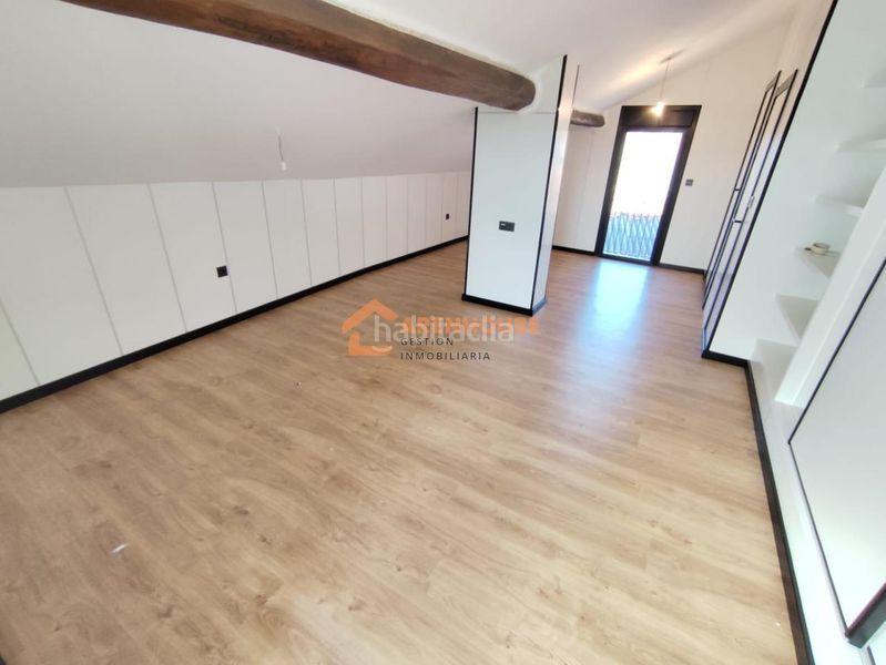 Foto 04294c3a-6d8a-4dd6-89d5-1aa932b74f73. Chalet avec chauffage dans Merca (A)