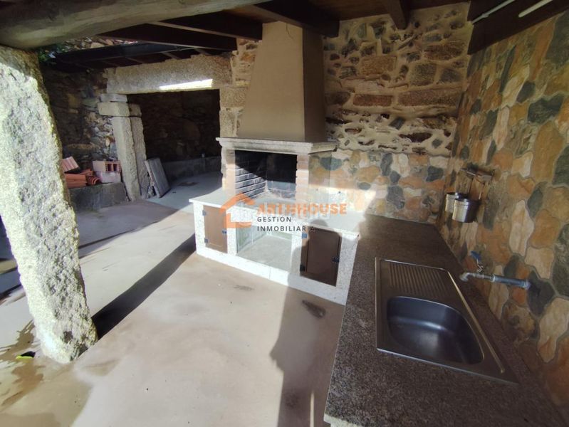 Foto 566a1135-cd8a-4e07-bf5a-75984678818e. Chalet avec chauffage dans Merca (A)