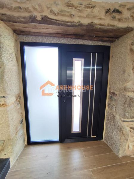 Foto c83a54a1-cbae-4496-adca-2eca297ba38c. Chalet avec chauffage dans Merca (A)
