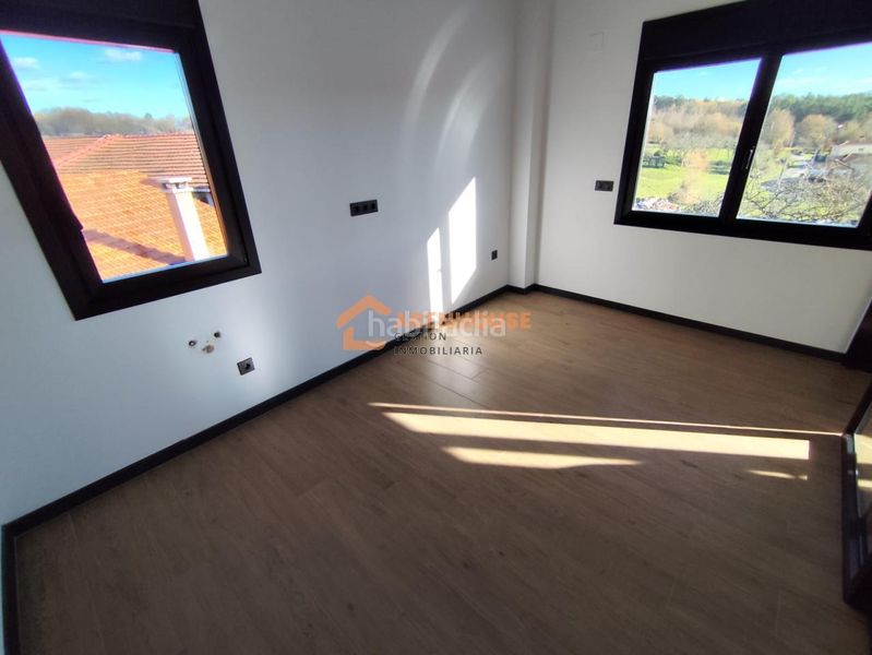 Foto f34e80ec-3faa-423f-a2be-b1a7542dde59. Chalet avec chauffage dans Merca (A)