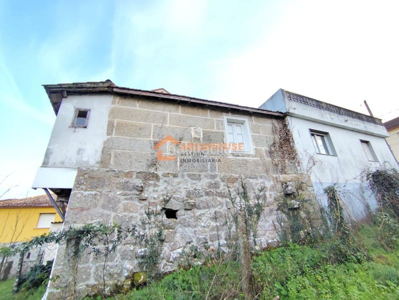 Foto 4c924071-aad0-4161-941e-3d88f6500da5. House with heating parking in Barbadás