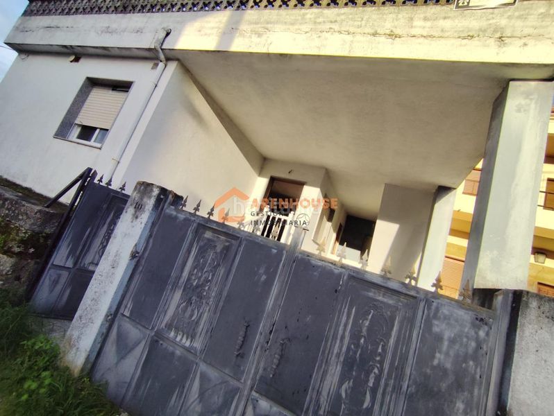 Foto c05c5ca3-15f3-4fa1-a0e6-99a1a7caaf47. House with heating parking in Barbadás