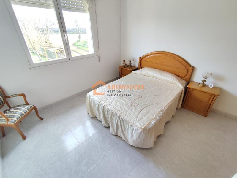 Foto db6e721c-07c3-4f1f-a5c2-1625ed7e2868. Maison avec chauffage parking dans Baltar