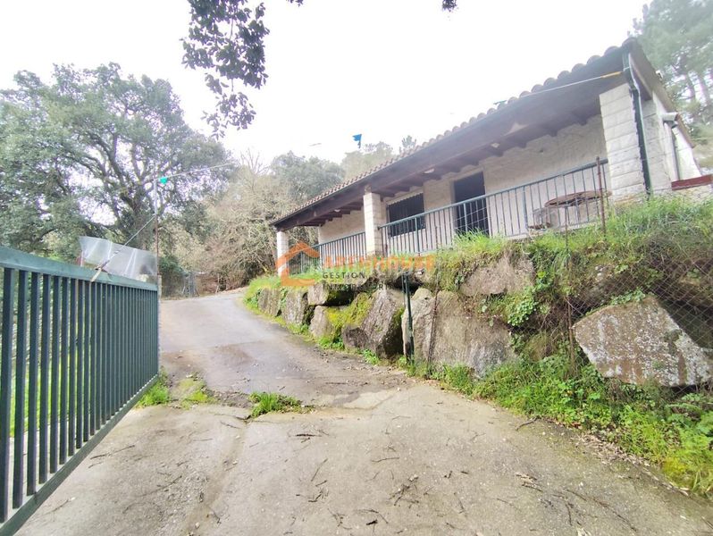 Foto 8dbe8b7d-2102-46b3-b456-252e2a2c4762. Casa amb calefacció aparcament a Barbadás