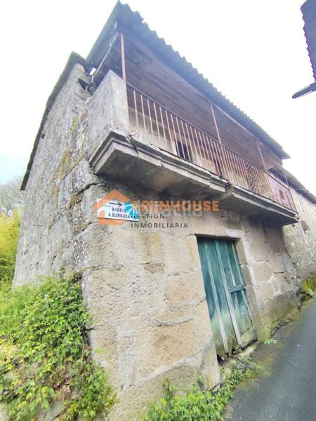 Foto 4605c972-1e11-4710-9db0-b59c6fa0c0df. Casa amb calefacció aparcament a Carballiño (O)