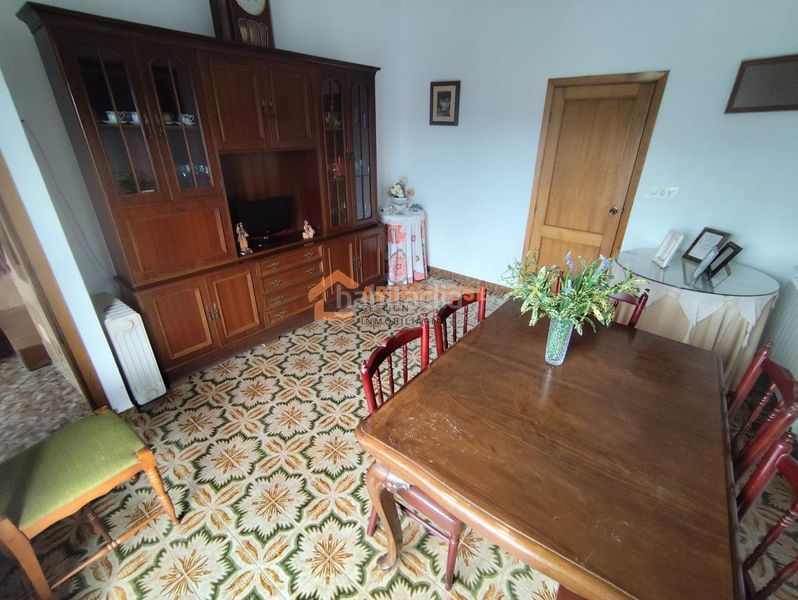 Foto 512154fe-e8db-4c8e-b126-a7d351d191d4. Casa amb calefacció aparcament a Xunqueira de Ambía