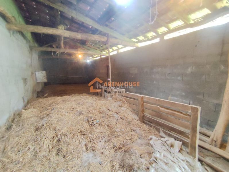 Foto dfd2c88d-904e-4e0f-a824-4333848588b3. Casa amb calefacció aparcament a Xunqueira de Ambía