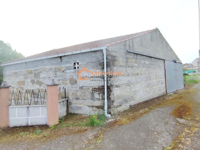 Foto f681767e-1e1c-4c8e-b376-873e31b2ae0b. Casa amb calefacció aparcament a Xunqueira de Ambía